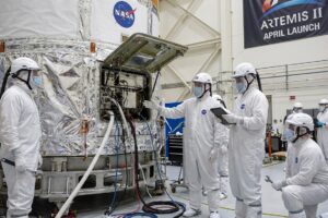 Image for: NASA Eyes April Launch for Artemis II After Technicians Identify Helium System Fix in Vehicle Assembly Building